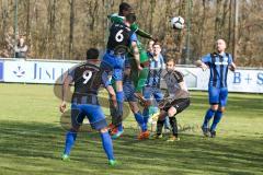 Landesliga 2015/16 - FC Gerolfing - SV Planegg - Krailing - Adrian Robinson grün #19 Gerolfing - Paul Wilnauer #6 blau Planegg - Patrick Nothhaft Torwart Planegg - Foto: Jürgen Meyer