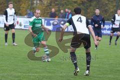 Landesliga 2015/16 - FC Gerolfing - TSV Eching - Suszko Mariusz grün Gerolfing - Kantar Mustafa schwarz Eching - Foto: Jürgen Meyer