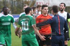 Landesliga 2015/16 - FC Gerolfing - TSV Eching - Ernhofer Marco Torwart Gerolfing - Onur Keskin grün Gerolfing mit der Schiedsrichter entscheidung nicht zufrieden - Foto: Jürgen Meyer