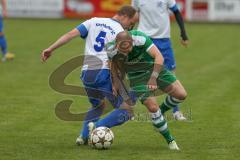 Landesliga 2015/16 - FC Gerolfing - SC Kircheim - Ihring Florian #31 grün Gerolfing - Dobravsky Lennart #5 weiss Kirchheim - Foto: Jürgen Meyer