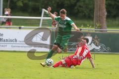Landesliga 2015/16 - Relegation - FC Gerolfing - TSV Gilching - Huber Maximilian grün Gerolfing - Gegenbauer Patrick rot Gilching - Foto: Jürgen Meyer