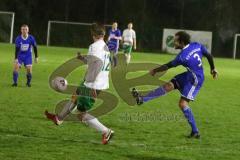 Kreisliga 1 - FC Gerolfing - SV Karlshuld -  Nico Ziegler blau Karlshuld - Philipp Haunschild weiss Gerolfing - Foto: Jürgen Meyer