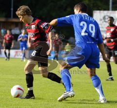 FC Ingolstadt - Hertha BSC - Buchner im Duell mit Fatih