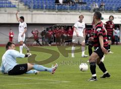 FC Ingolstadt 04 - Wacker Burghausen - 03.05.08 - Ersin Demir scheitert am Torwart. Schiesst ihn direkt an