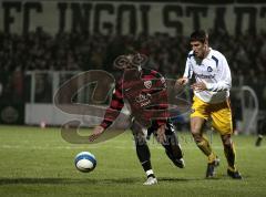 FC Ingolstadt 04 - KSC 2 - Ali Gerba trifft den geflanketn ball nicht