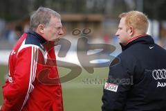 FC Ingolstadt - FC Bayern II - 29.03.2008 - Trainer  Hermann Gerland unterhält sich mit Heiko Vogel