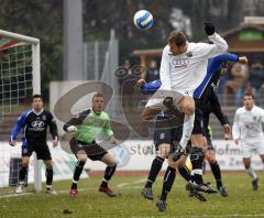 FC Ingolstadt 04 - Frankfurt - Schlauderer mit der ersten Torchance in der ersten Halbzeit. TW hält