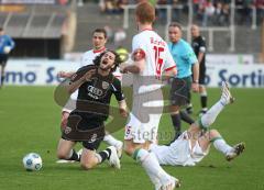 2.Bundesliga - FC Ingolstadt 04 - FC Augsburg - Markus Karl wird schwer gefoult