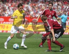 2.Bundesliga - FC Ingolstadt 04 - 1.FC Nürnberg - Stefan Leitl - rechts Pascal Bieler