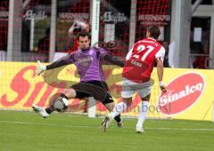 FC Ingolstadt 04 - Osnabrück - Valdet Rama mit der zweiten Chance, zielt knpap vorbei