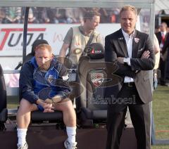 2.Bundesliga - FC Ingolstadt 04 - SV Wehen Wiesbaden - links Heiko Vogel rechts Trainer Thorsten Fink