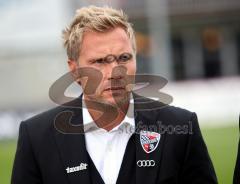 FC Ingolstadt 04 - Osnabrück - FC Trainer Thorsten Fink angespannt vor dem Spiel