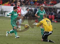 2.Bundesliga - FC Ingolstadt 04 - Oberhausen Steffen Wohlfahrt  Torschuß