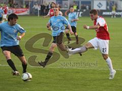 2.Bundesliga - FC Ingolstadt 04 - SV Wehen Wiesbaden - Valdet Rama versucht den Torschuß