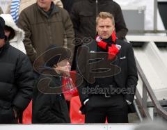 2.Bundesliga - FC Ingolstadt 04 - TSV 1860 München - Trainer Thorsten Fink auf der Tribüne. Platzverweis