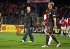 2.Bundesliga - FC Ingolstadt 04 - FC St.Pauli - Peter Jackwerth nach dem Spiel auf dem rasen nachdenklich