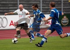 FC Ingolstadt 04 II - Würzburg - Andras Tölceres wird unsaft gestoppt