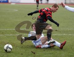 FC Ingolstadt 04 II - VFL Frohnlach - Christian Doll wird erst kurz vor dem Tor gestoppt von Thomas Karg