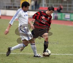 FC Ingolstadt 04 II - VFL Frohnlach - rechts Stefan Müller kämpft hier mit Oliver Riley um den Ball