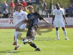 2.Bundesliga - FC Ingolstadt 04 II - Spvgg Weiden - Fabrice Lassonde im Zweikampf