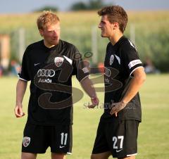 FC Ingolstadt 04 - FC Bayern 2 16.07.08 - Zecke Neuendorf im Gespräch mit Rama Valdet