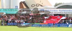 3.Liga - SSV Jahn Regensburg - FC Ingolstadt 04 - 0:2 - Fans Fahnen Jubel