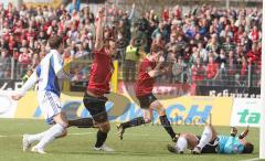 3.Liga - FC Ingolstadt 04 - FC Carl Zeiss Jena - Tor 2:0 durch Steffen Wohlfarth, Carsten Nulle am Boden, Robert Fleßers jubelt