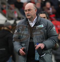 3.Liga - FC Ingolstadt 04 - Wuppertaler SV - Trainer Horst Köppel