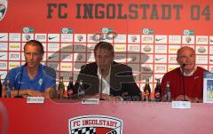 3.Liga - FC Ingolstadt 04 - Werder Bremen II - 4:1 - PK Oliver Samwald Horst Köppel