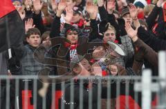 3.Liga - FC Ingolstadt 04 - Holstein Kiel - 1:0 - Fans Fahnen Megaphon