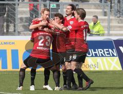 3.Liga - FC Ingolstadt 04 - SSV Jahn Regensburg - Moritz Hartmann zieht ab zum 1:1 Ausgleich. Tor Jubel
