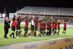 3.Liga - FC Ingolstadt 04 - Wacker Burghausen - Sieg Jubel vor den Fans