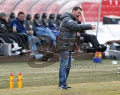 3.Liga - FC Ingolstadt 04 - Holstein Kiel - 1:0 - Trainer Michael Wiesinger schreit ins feld