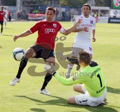 3.Liga - FC Ingolstadt 04 - SpVgg Unterhaching - Stefan Leitl und Torwart Darius Kampa