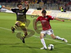 3.Liga - FC Ingolstadt 04 - Borussia Dortmund II - Andreas Buchner flankt