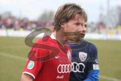 3.Liga - FC Ingolstadt 04 - Kickers Offenbach 1:0 - Fabian Gerber geht in die Kabine