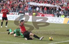 3.Liga - FC Ingolstadt 04 - Kickers Offenbach 1:0 - Stefan Leitl kommt durch und scheitert am Torwart