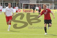 3.Liga - FC Ingolstadt 04 - RWE Erfurt - 5:0 - Andreas Zecke Neuendorf versucht es selbst
