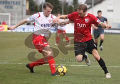 3.Liga - FC Ingolstadt 04 - Kickers Offenbach 1:0 - Zweikampf Moritz Hartmann