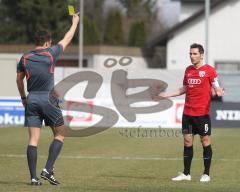 3.Liga - FC Ingolstadt 04 - Kickers Offenbach 1:0 - Gelbe Karte für Stefan Leitl