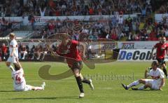 3.Liga - FC Ingolstadt 04 - VfB Stuttgart II - 1:1 - Steven Ruprecht zieht ab und erzielt den Ausgleich, Jubel Tor