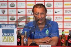 3.Liga - FC Ingolstadt 04 - Werder Bremen II - 4:1 - Trainer Bremen