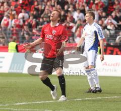 3.Liga - FC Ingolstadt 04 - FC Carl Zeiss Jena - Andreas Zecke Neuendorf köpft die Ecke in Richtung Tor