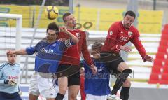 3.Liga - FC Ingolstadt 04 - Holstein Kiel - 1:0 - Kopfballduell Malte Metzelder und Mathias Wittek