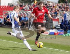 3.Liga - FC Ingolstadt 04 - FC Carl Zeiss Jena - Tobias Fink Zweikampf Tim Wuttke