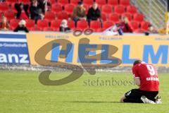 3.Liga - FC Ingolstadt 04 - SSV Jahn Regensburg - Moritz Hartmann ärgert sich