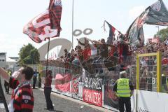 3.Liga - FC Ingolstadt 04 - Bayern München II - Fans Fahnen Feier Sieg