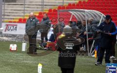 3.Liga - FC Ingolstadt 04 - Wuppertaler SV - Das Spiel ist aus Trainer Horst Köppel lässt den Kopf hängen