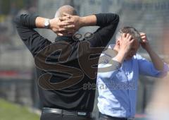 3.Liga - FC Ingolstadt 04 - VfB Stuttgart II - 1:1 - Andreas Zecke Neuendorf spielt den Torwart Bernd Leno aus und flankt am leeren Tor vorbei. Peter Jackwerth und Harald Gärtner verzweifelt am Spielrand