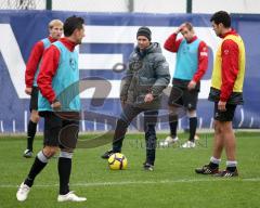 3.Liga - FC Ingolstadt 04 - Trainerwechsel - Michael Wiesinger hält das erste offizielle Training als Interimscoach in der 3.Liga